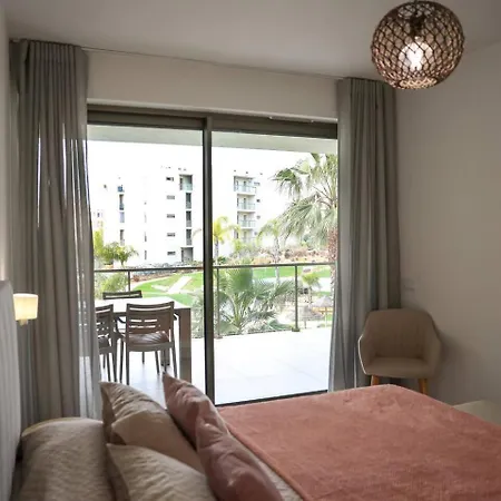 Oasis Mar - Sea & Sun By Munde *